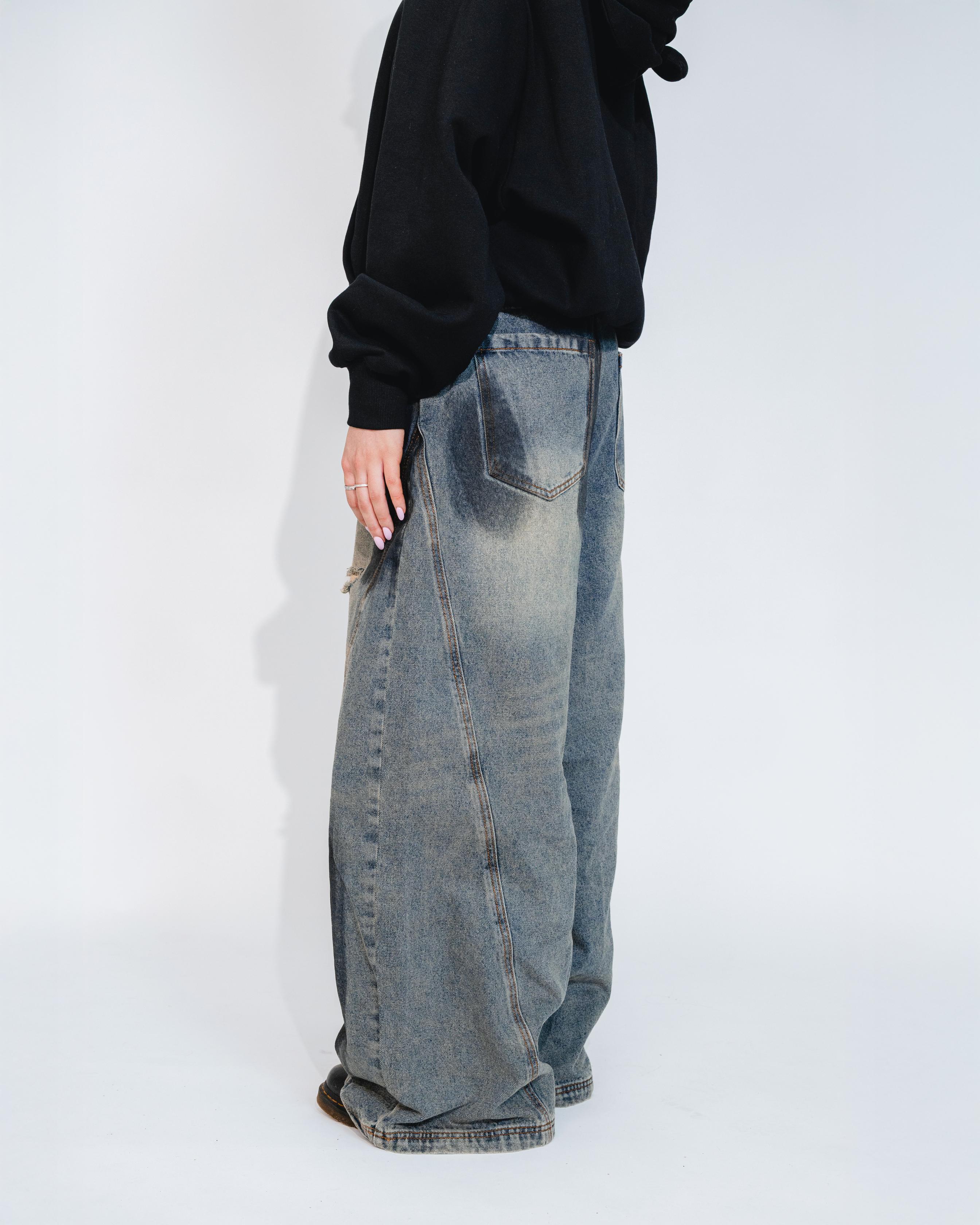 DIRTY BAGGY JEANS – The Wave Universe
