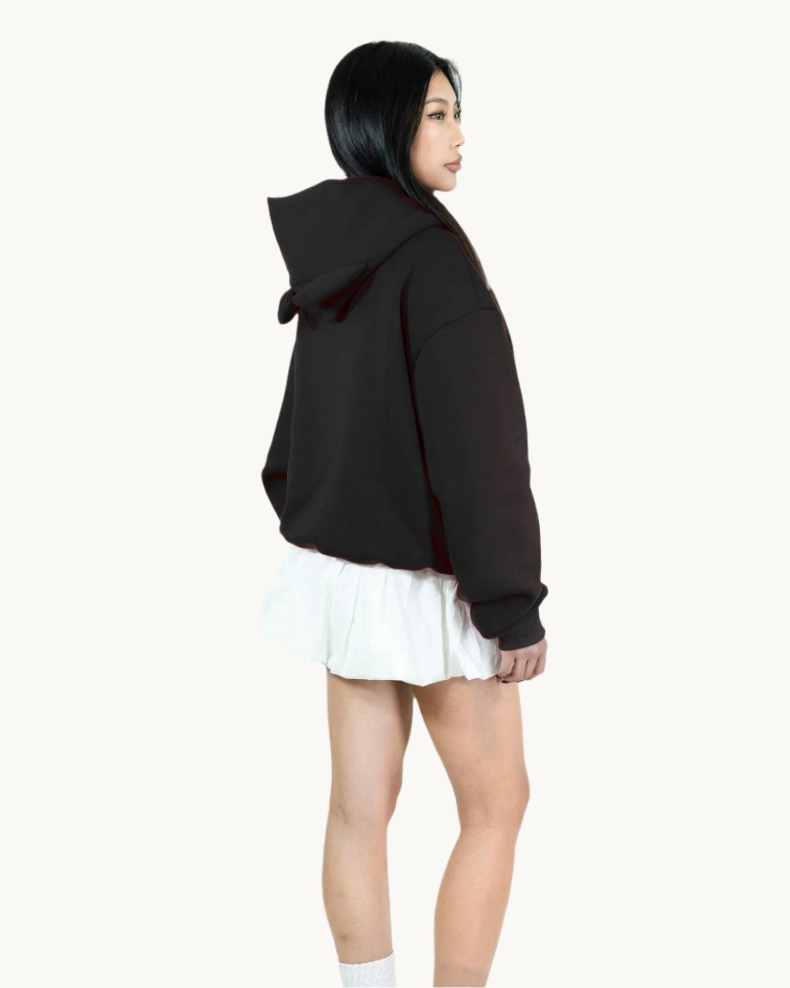 black_hoodie_model-1 - The Wave Universe